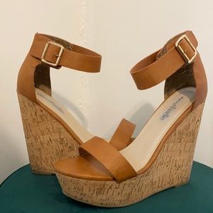 Summer Wedge! Medium Tan brown